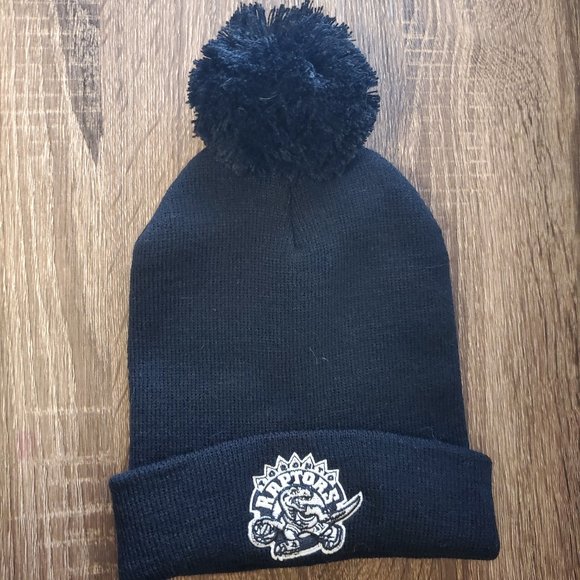 Toronto Raptors Toque - Picture 1 of 2